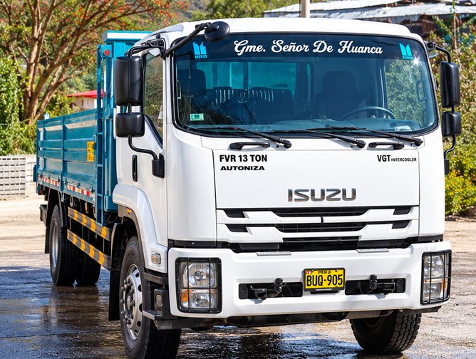 Camión Isuzu de carga y descarga